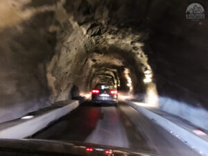 Im Natursteintunnel auf dem Weg zum Schlegeisspeicher